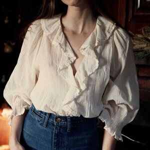 ISO Doen River Blouse (Size Small)